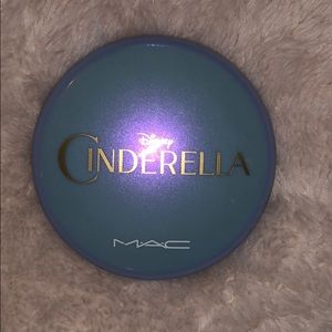 ✨FLASH SALE✨ MAC x Disney’s Cinderella